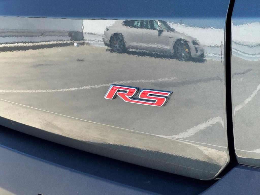 Used 2020 Chevrolet Traverse RS w/ LPO, Floor Liner Package FWD image 25