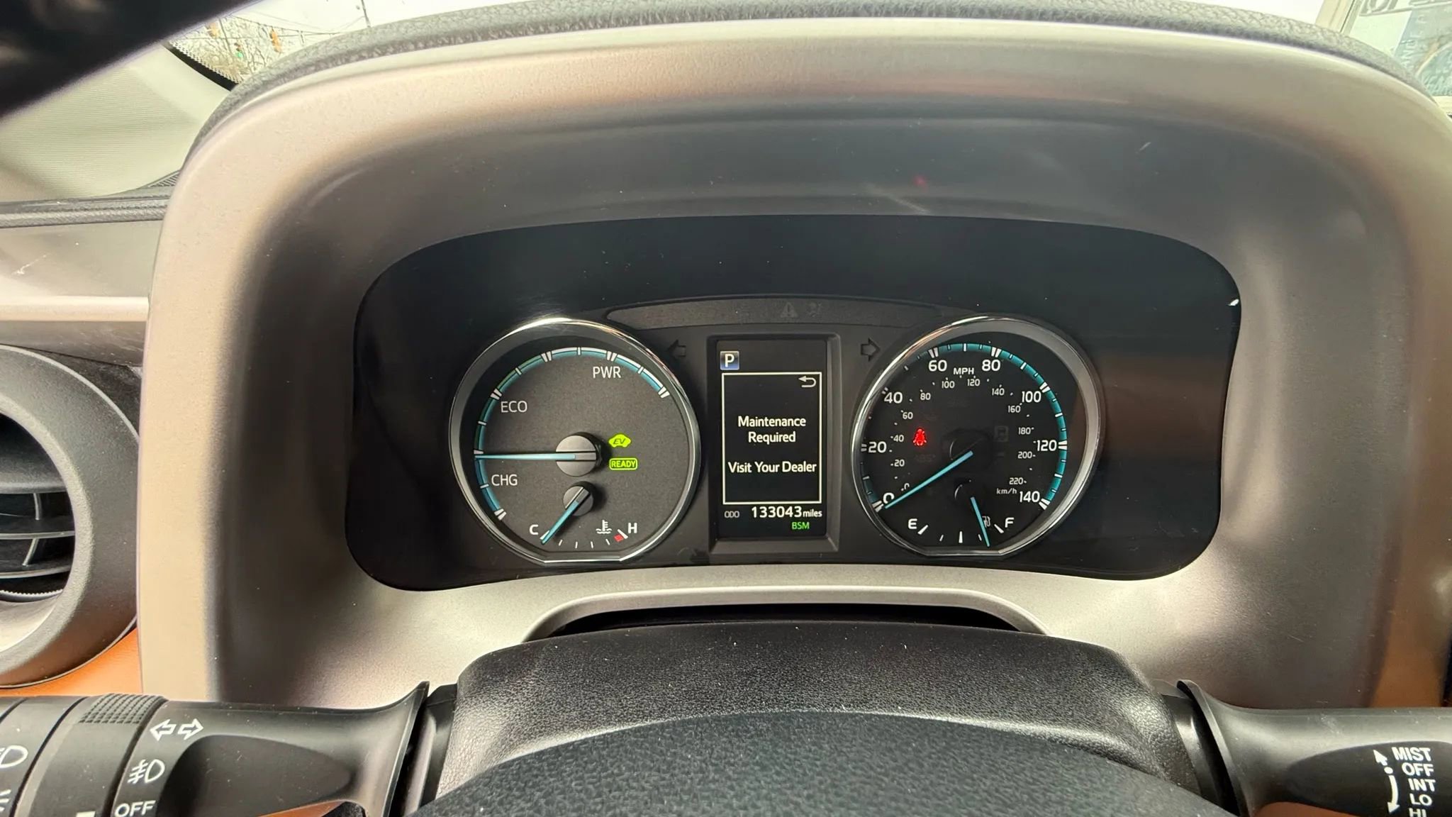 Used 2017 Toyota RAV4 Limited w/ Protection Package image 17