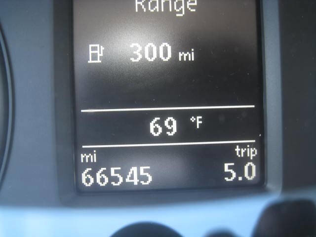 Used 2015 Volkswagen Passat 1.8T SE image 24