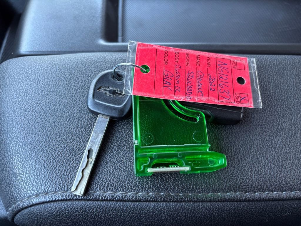 Used 2022 Chevrolet Silverado 1500 Custom image 33