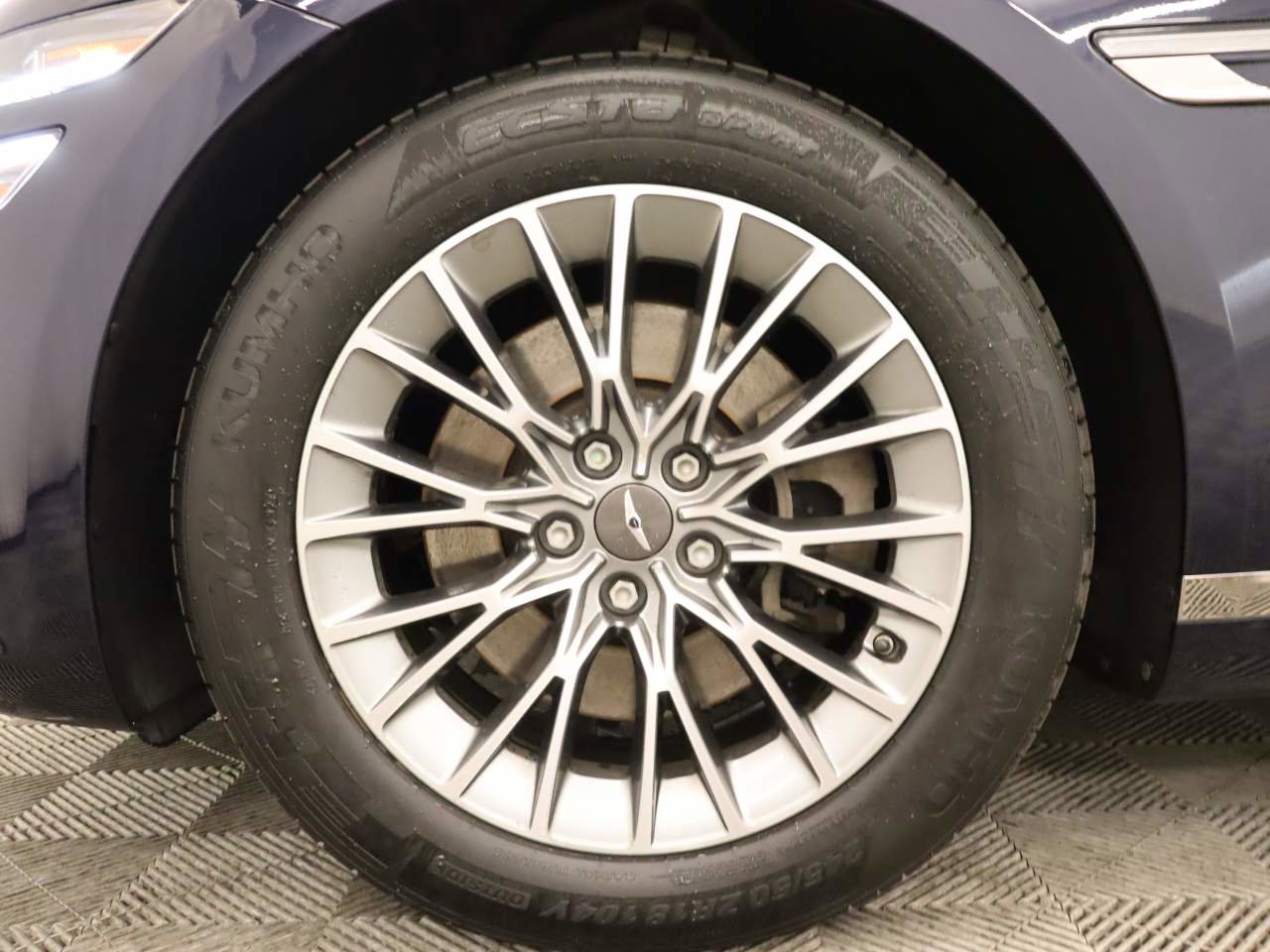 Used 2023 Genesis G80 2.5T AWD/4WD image 6