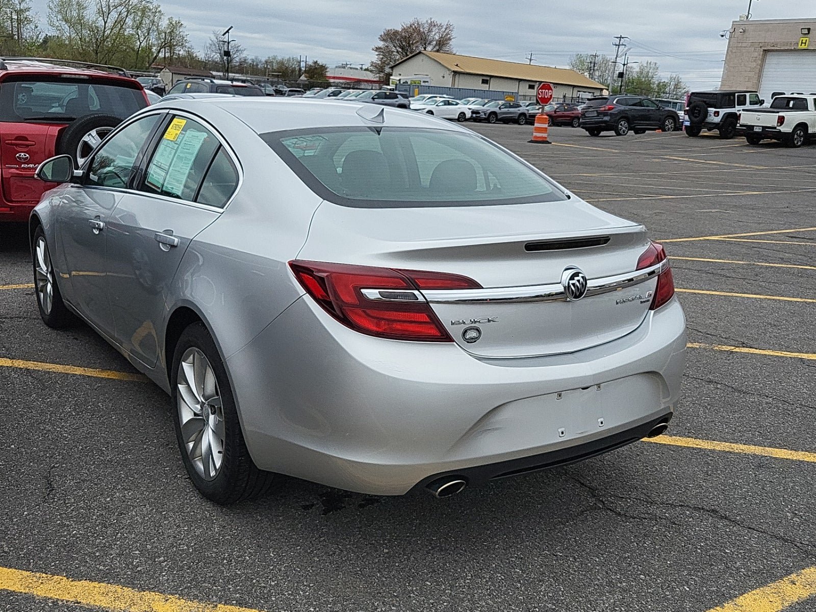 Used 2016 Buick Regal AWD image 7