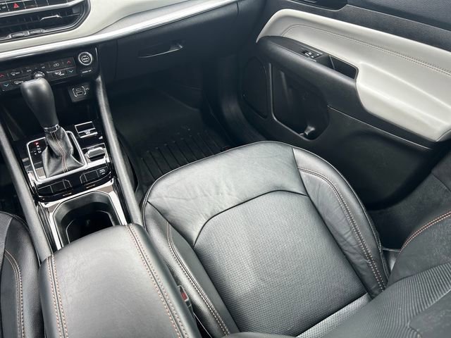 Used 2022 Jeep Compass Limited AWD/4WD image 15