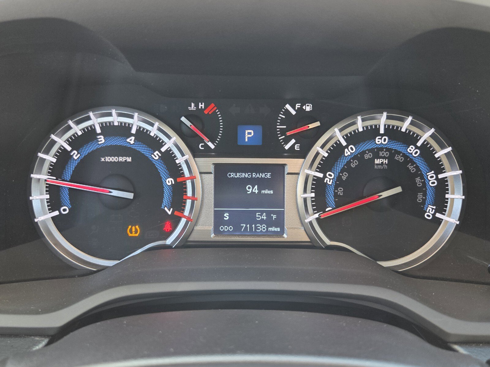 Used 2018 Toyota 4Runner Limited image 32