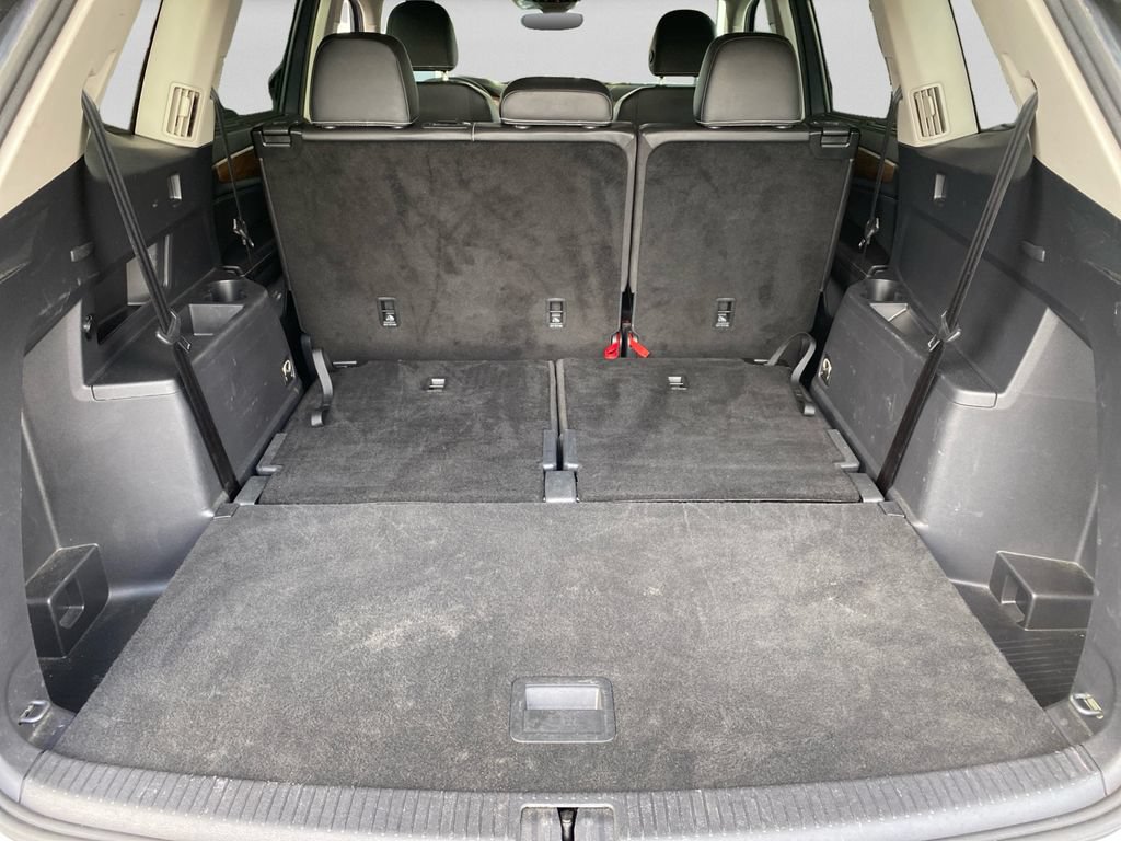Used 2025 Volkswagen Atlas SE FWD image 27