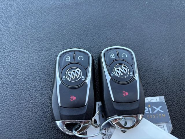 Used 2020 Buick Encore Essence FWD image 20