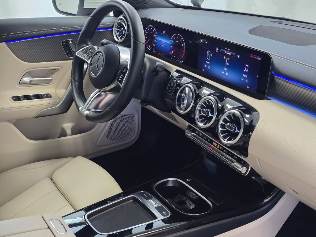 Used 2025 Mercedes-Benz CLA 250 CLA 250 image 26