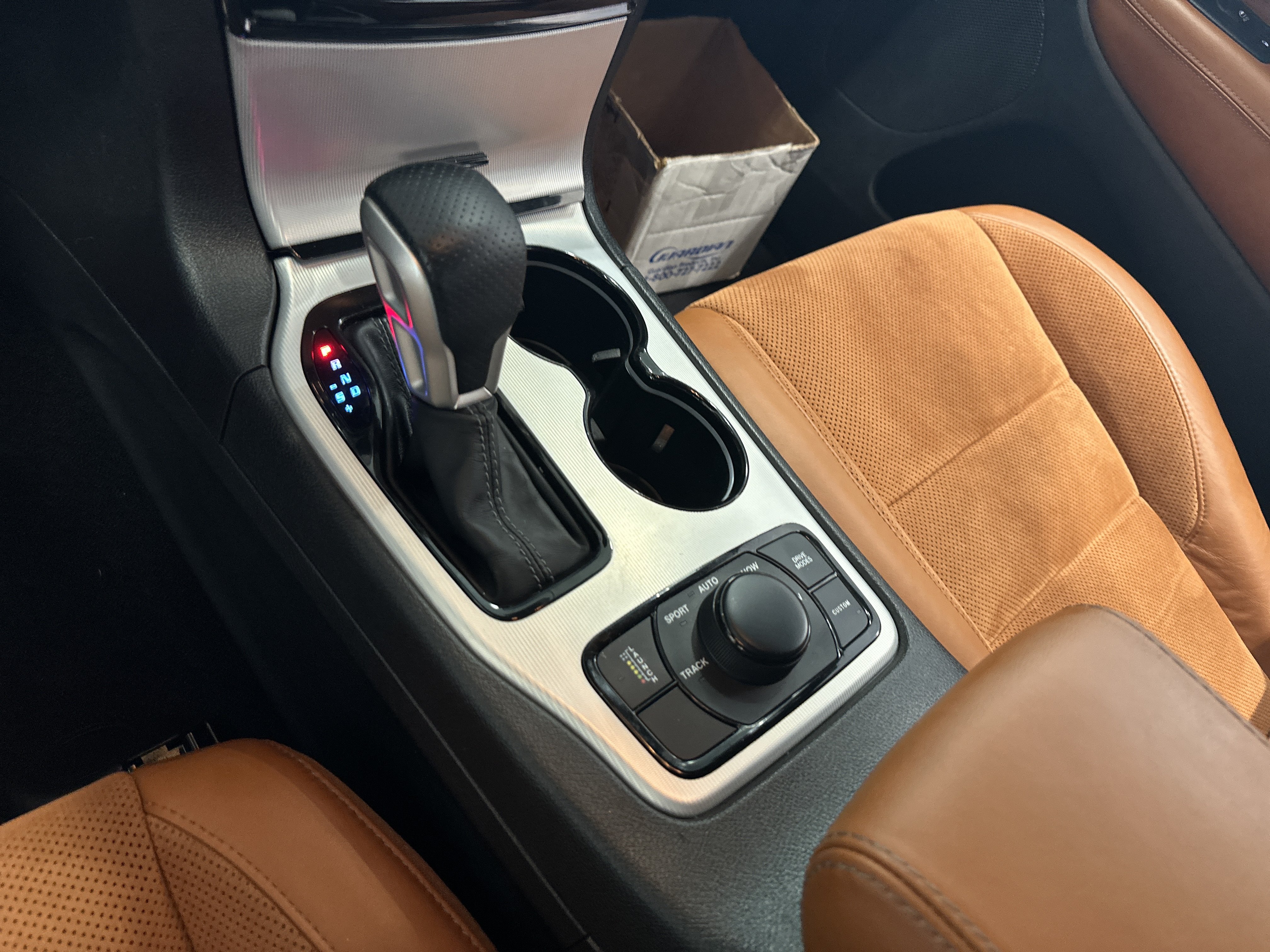 Used 2020 Jeep Grand Cherokee Trackhawk AWD/4WD image 30