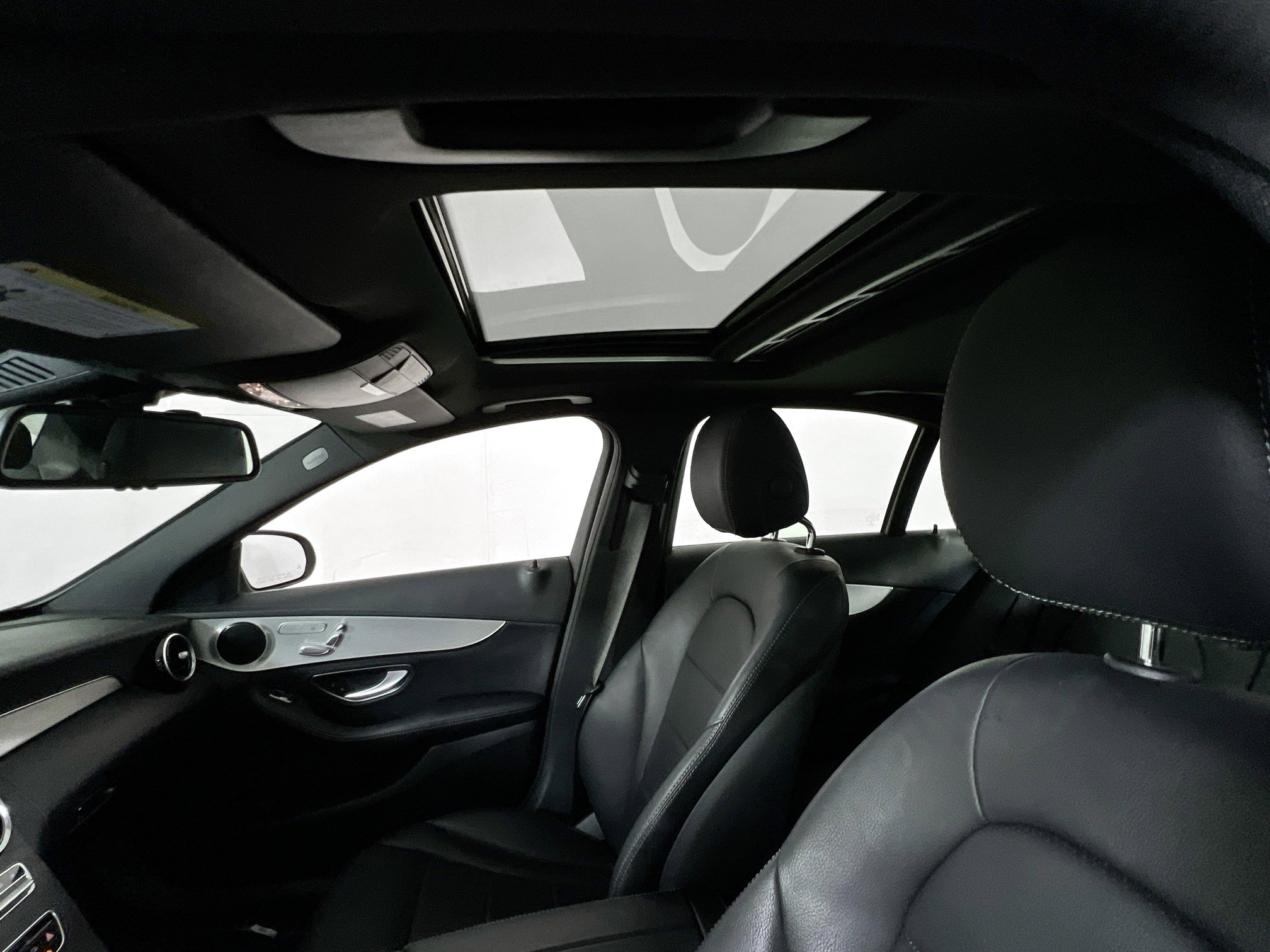 Used 2018 Mercedes-Benz C 300 4MATIC Sedan image 21