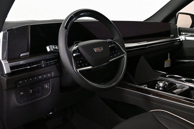 New 2025 Cadillac Escalade Premium Luxury w/ Touring Package image 4
