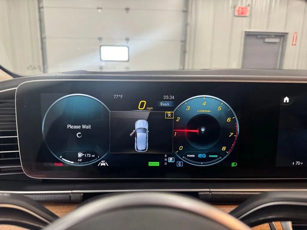 Used 2022 Mercedes-Benz GLE 450 4MATIC image 11