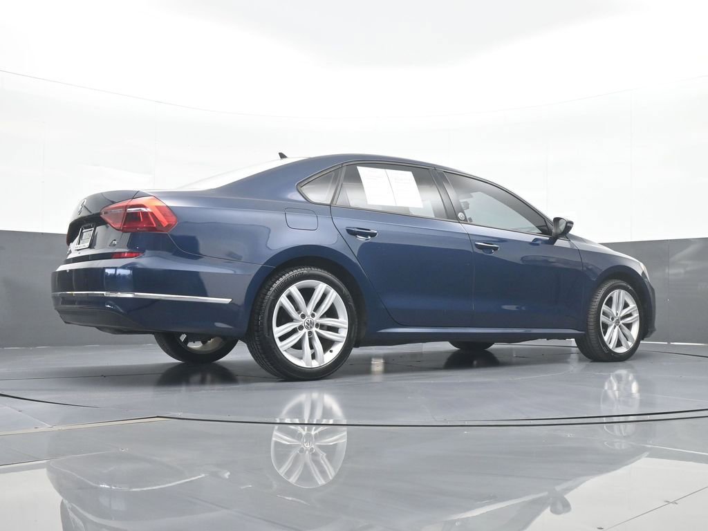 Used 2019 Volkswagen Passat 2.0T Wolfsburg image 57