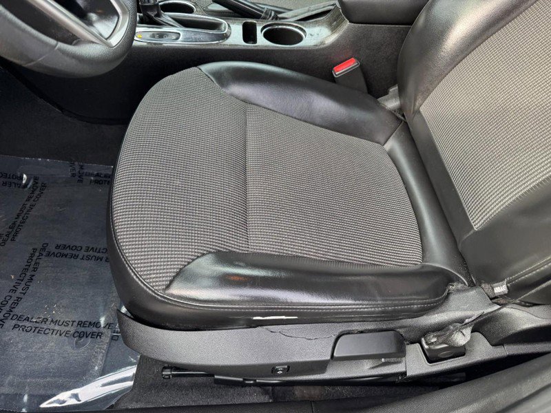 Used 2014 Chevrolet Malibu LT image 14