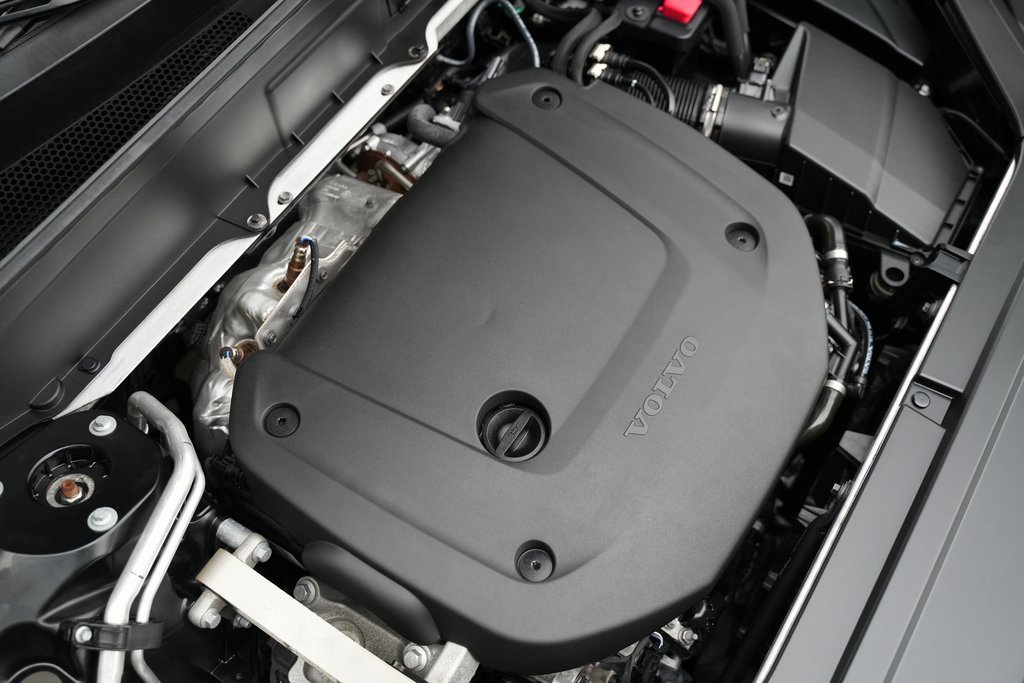 Used 2024 Volvo XC90 B6 Plus w/ Protection Package image 51