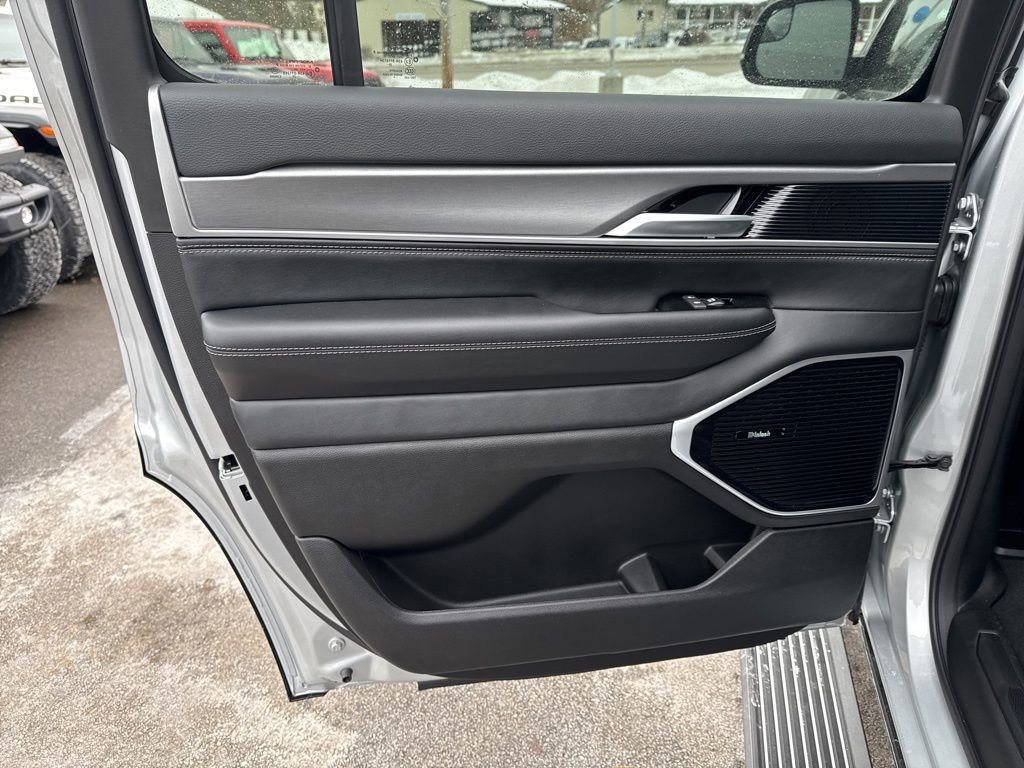 New 2026 Jeep Grand Wagoneer Limited image 26