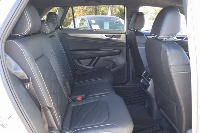 New 2026 Volkswagen Atlas Cross Sport SE image 17