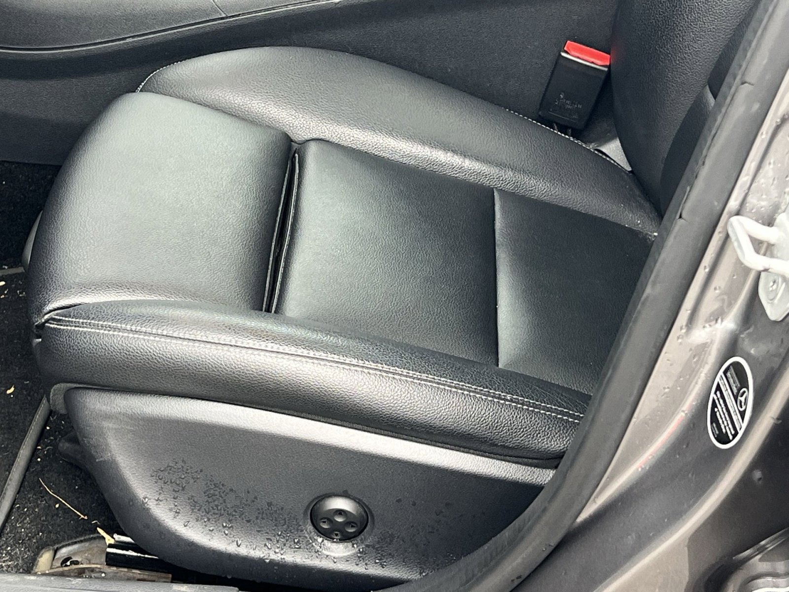 Used 2017 Mercedes-Benz GLA 250 4MATIC image 11