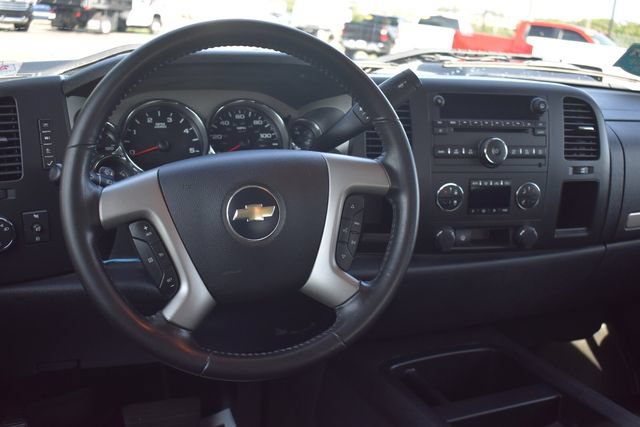 Used 2007 Chevrolet Silverado 2500 LT w/ 2LT Convenience Package RWD image 21