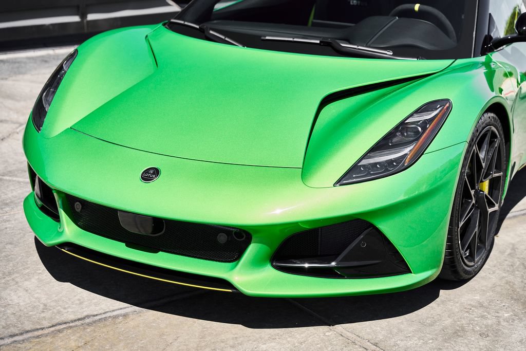 Used 2026 Lotus Emira SE RWD image 6