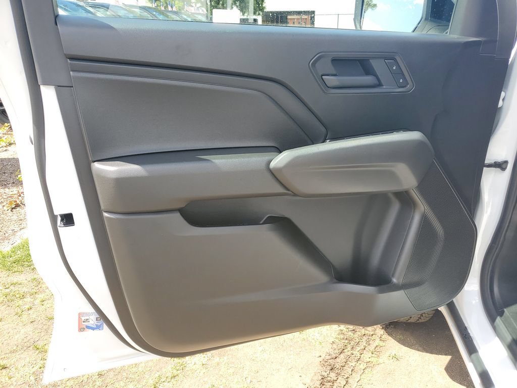 Used 2026 Chevrolet Colorado Trail Boss AWD/4WD image 19