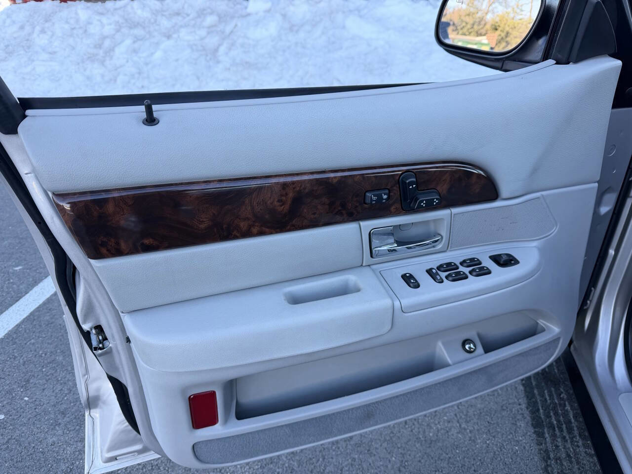 Used 2005 Mercury Grand Marquis LS image 11