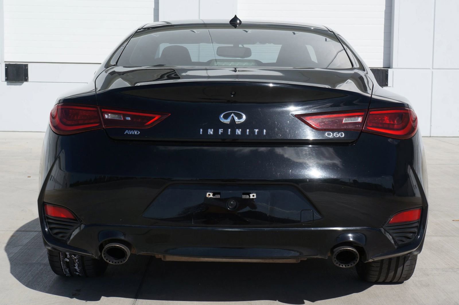 Used 2018 INFINITI Q60 3.0t Luxe w/ Sensory Package 3.0T Luxe AWD/4WD image 12
