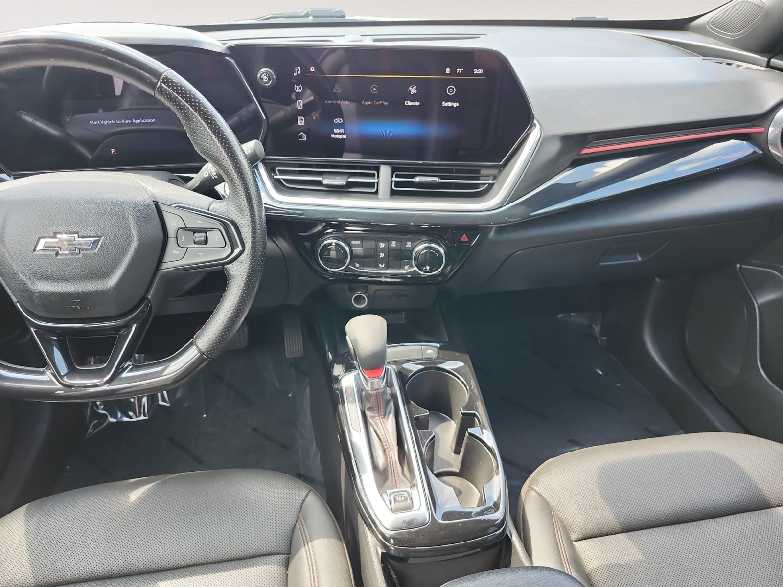 Used 2024 Chevrolet Trax RS w/ Sunroof Package FWD image 11