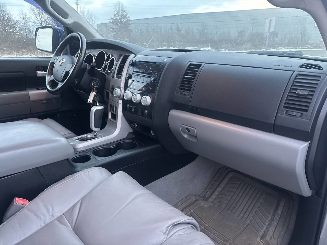 Used 2008 Toyota Tundra Limited image 16