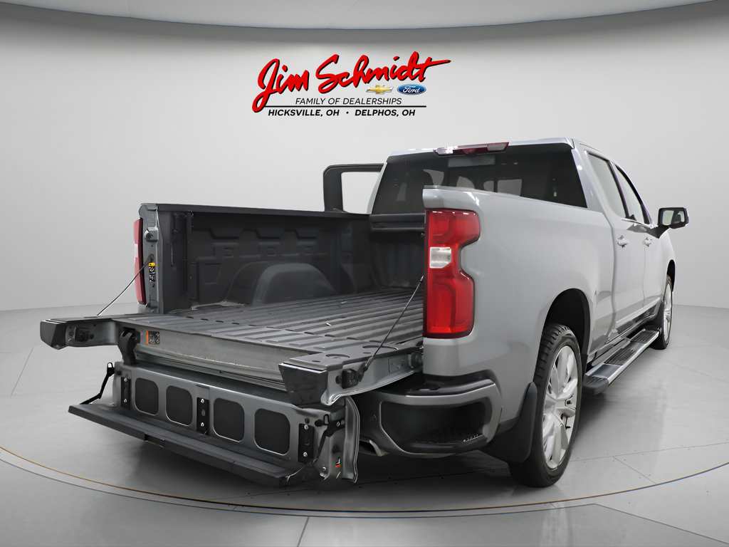 Used 2024 Chevrolet Silverado 1500 High Country w/ High Country Premium Package AWD/4WD image 41