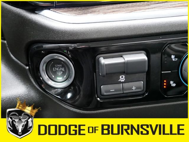 Used 2025 Chevrolet Silverado 1500 LT image 23