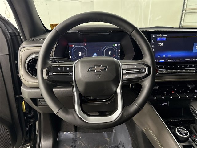 Used 2024 Chevrolet Colorado ZR2 w/ ZR2 Convenience Package III image 38