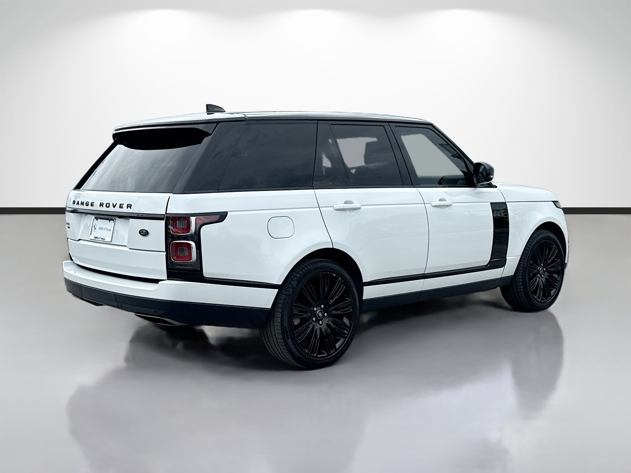 Used 2022 Land Rover Range Rover Westminster Edition AWD/4WD image 3