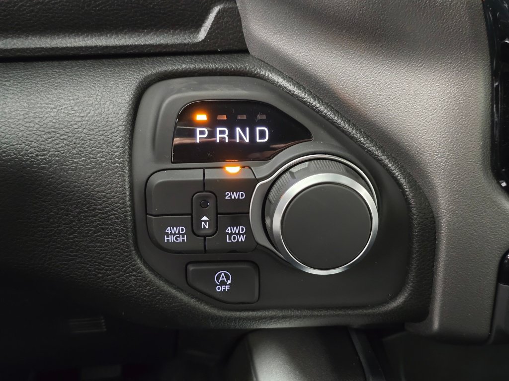 New 2026 RAM 1500 Express AWD/4WD image 25