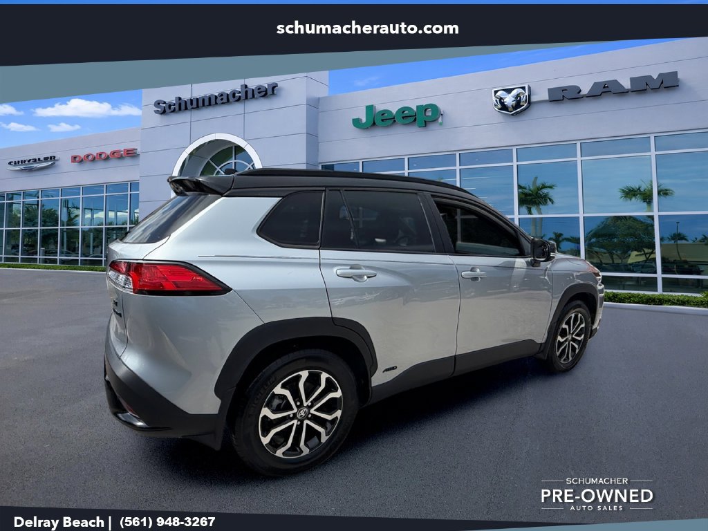 Used 2024 Toyota Corolla Cross AWD Hybrid w/ Moonroof Package image 7