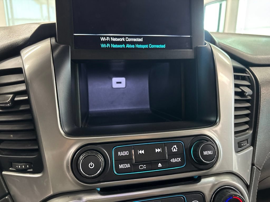 Used 2019 Chevrolet Suburban LT RWD image 23