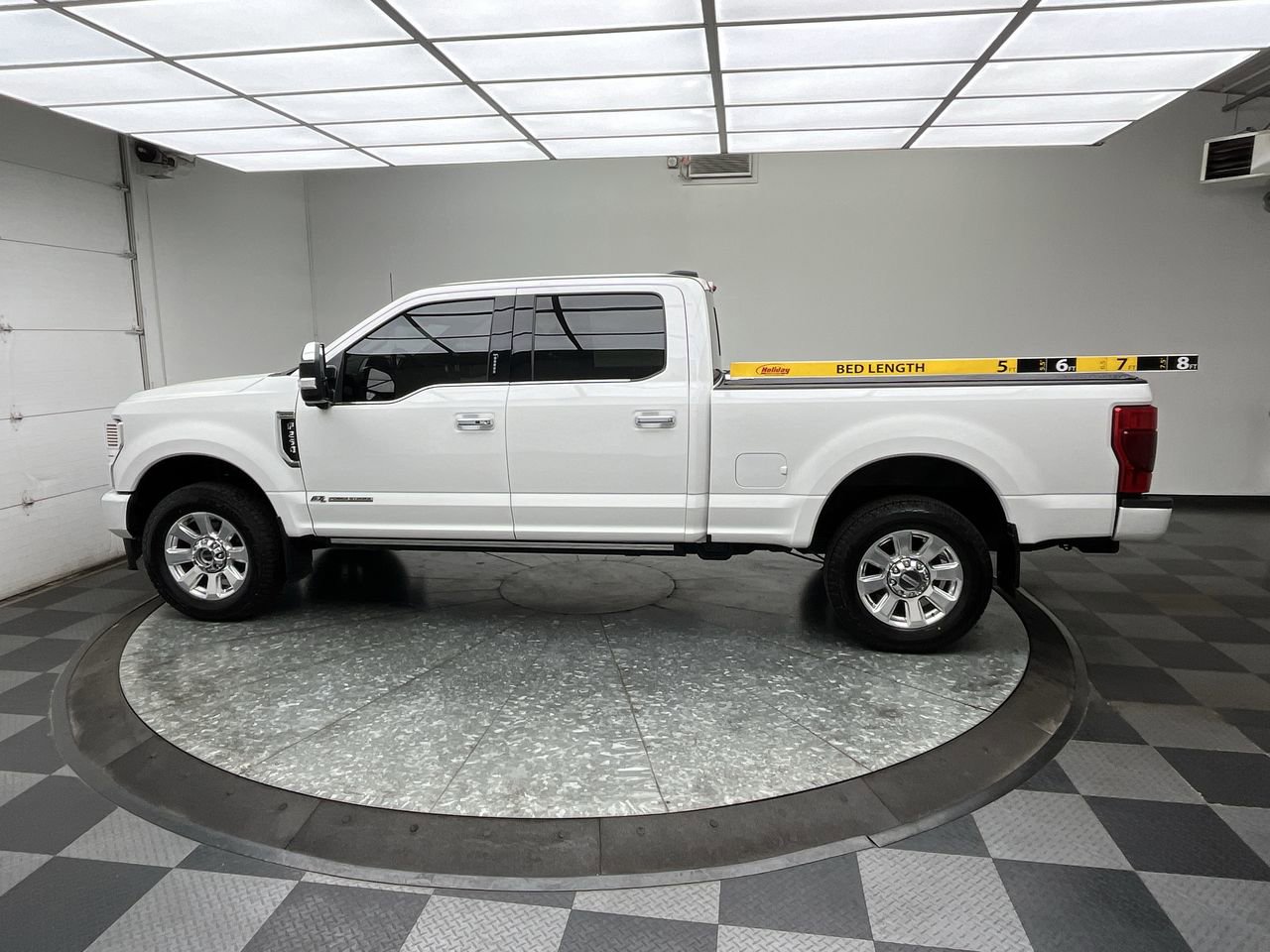 Used 2022 Ford F250 Platinum AWD/4WD image 8