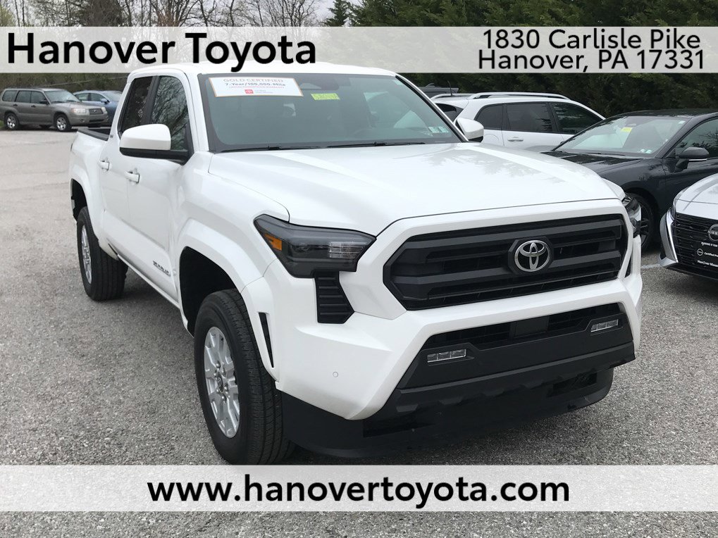 Certified 2024 Toyota Tacoma SR5 AWD/4WD image 1