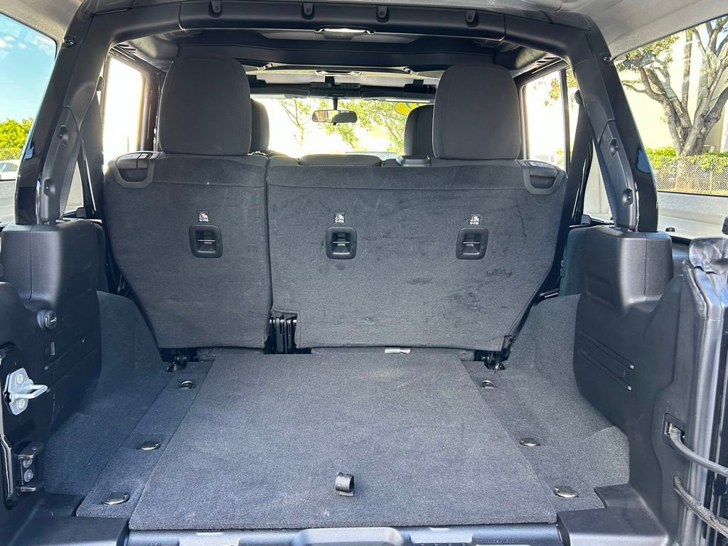 Certified 2022 Jeep Wrangler Unlimited Sport image 46
