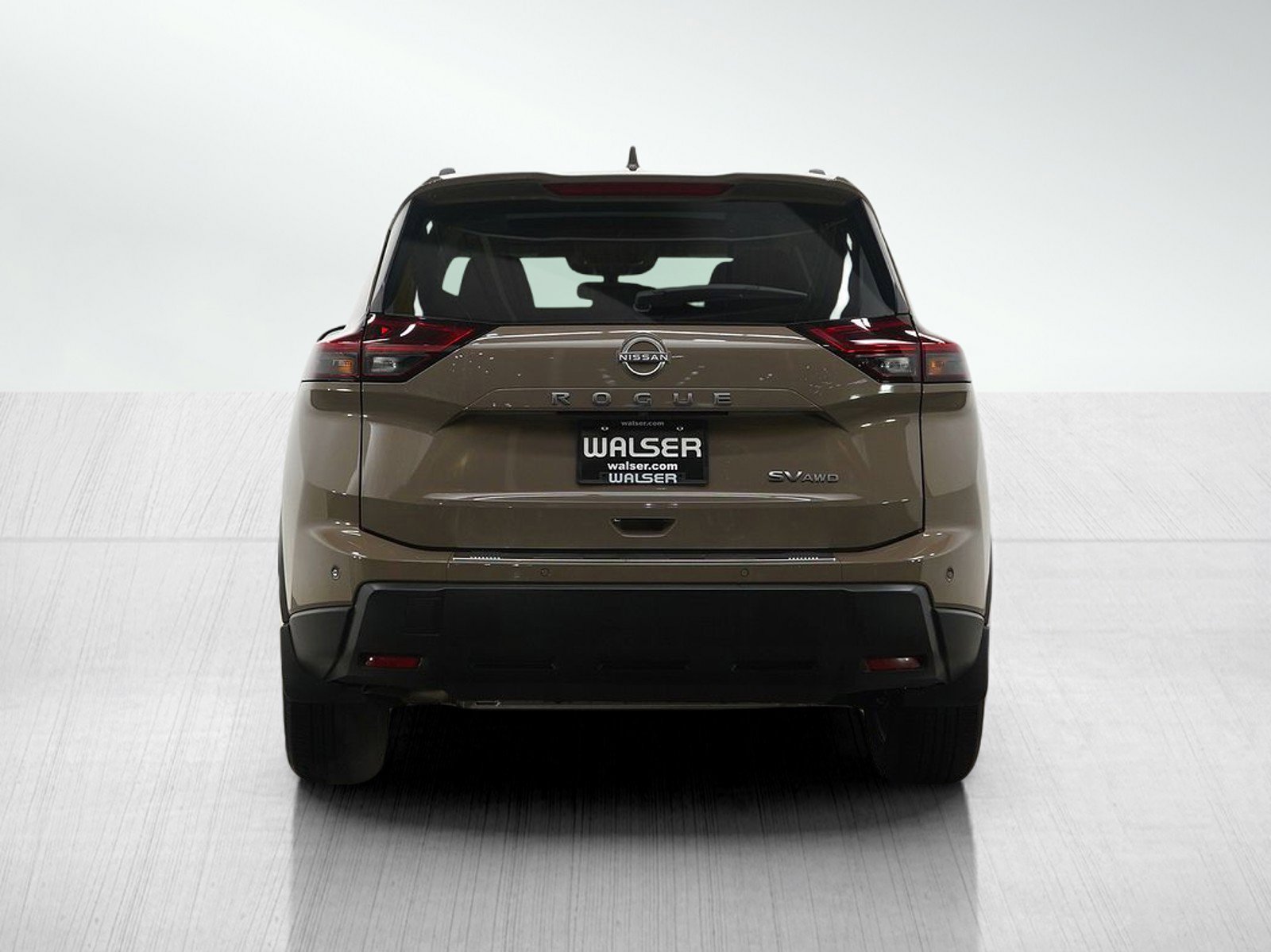 Used 2024 Nissan Rogue SV w/ SV Premium Package image 4