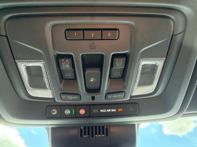 Certified 2025 Chevrolet Silverado 2500 ZR2 w/ Technology Package AWD/4WD image 31