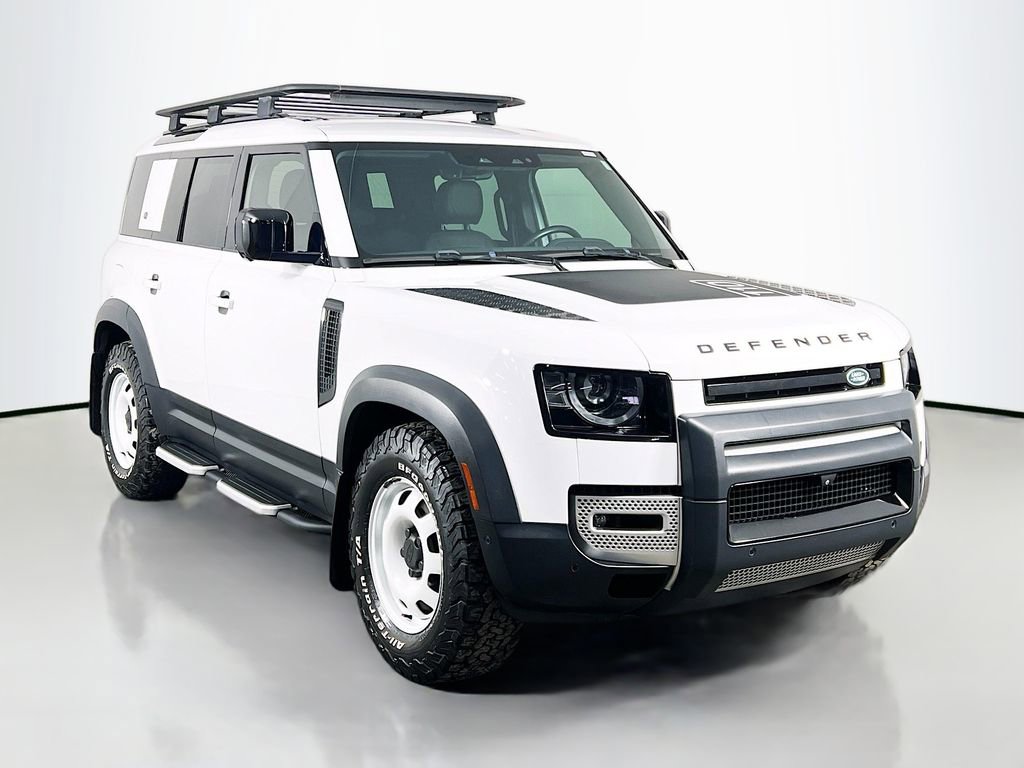 Used 2023 Land Rover Defender 110 S image 3