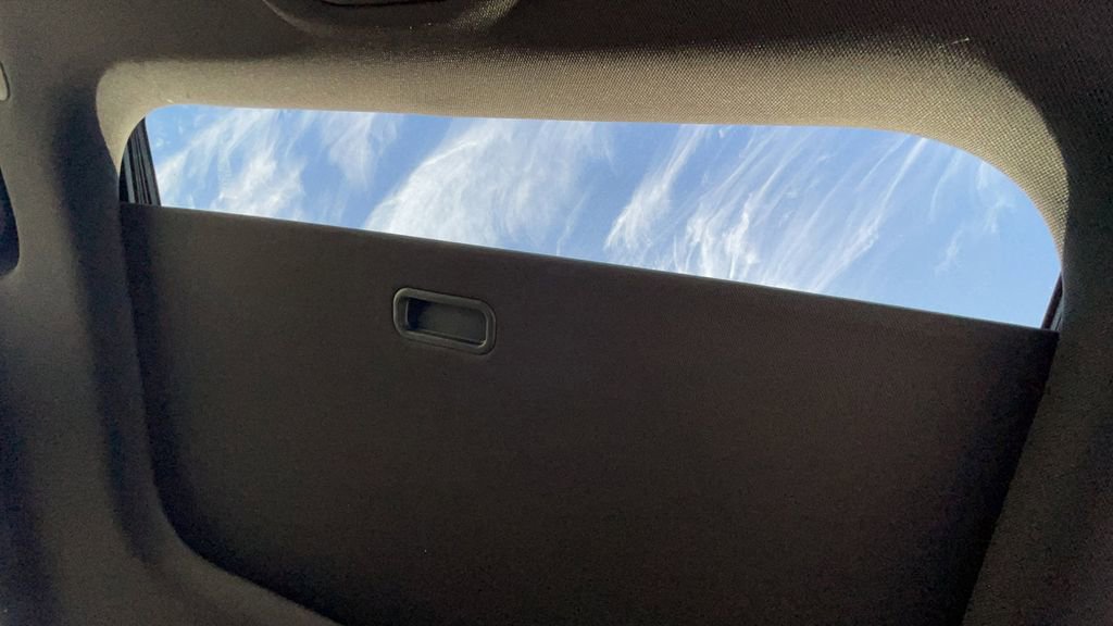 New 2024 Jeep Grand Cherokee L Laredo w/ Luxury Tech Group I image 12