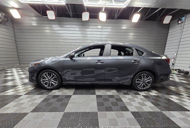 Used 2023 Kia Forte GT-Line FWD image 9