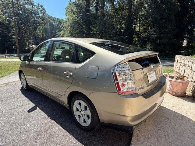 Used 2007 Toyota Prius w/ Pkg 2 FWD image 4
