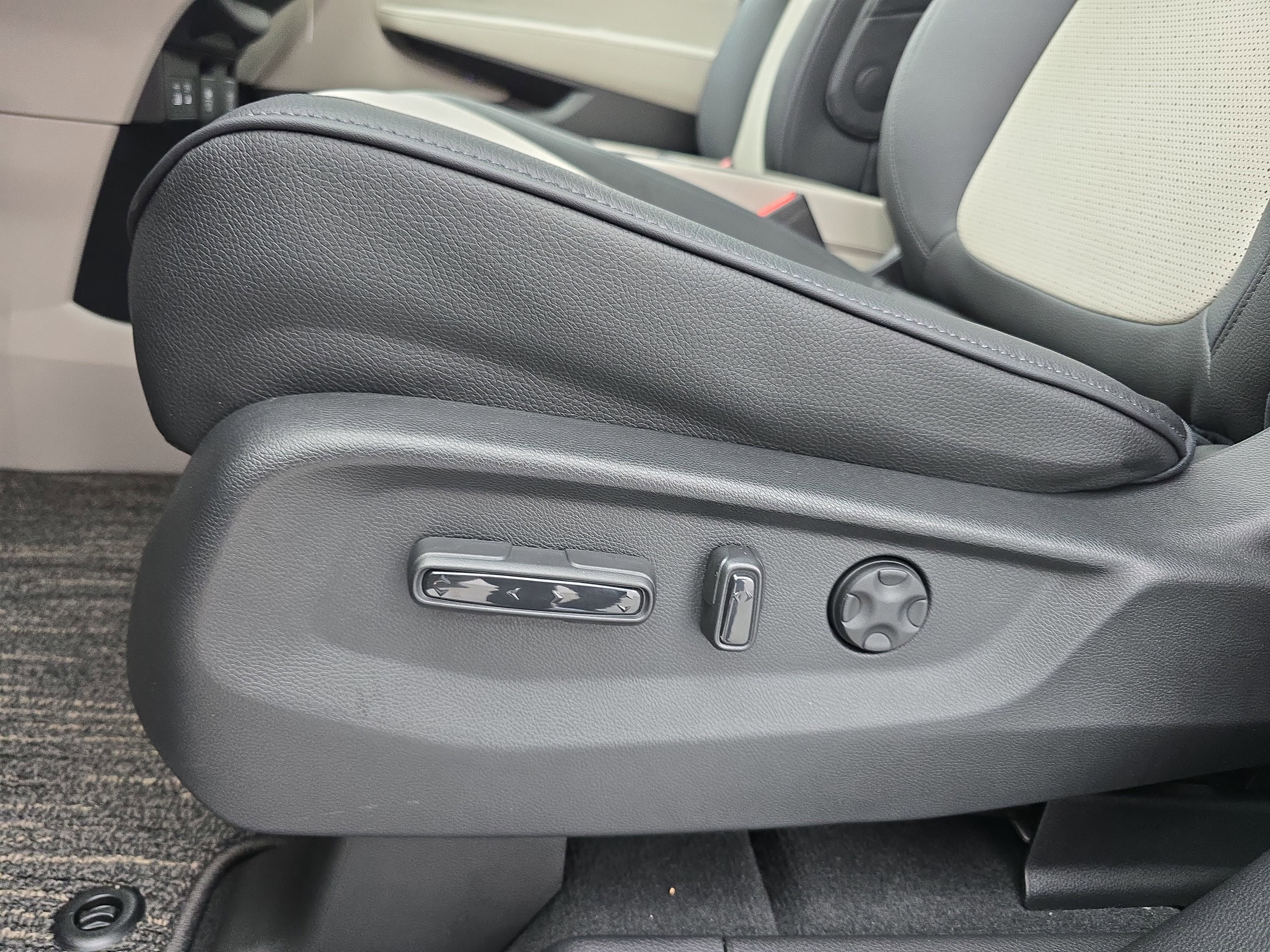 New 2026 Honda Odyssey Elite image 30