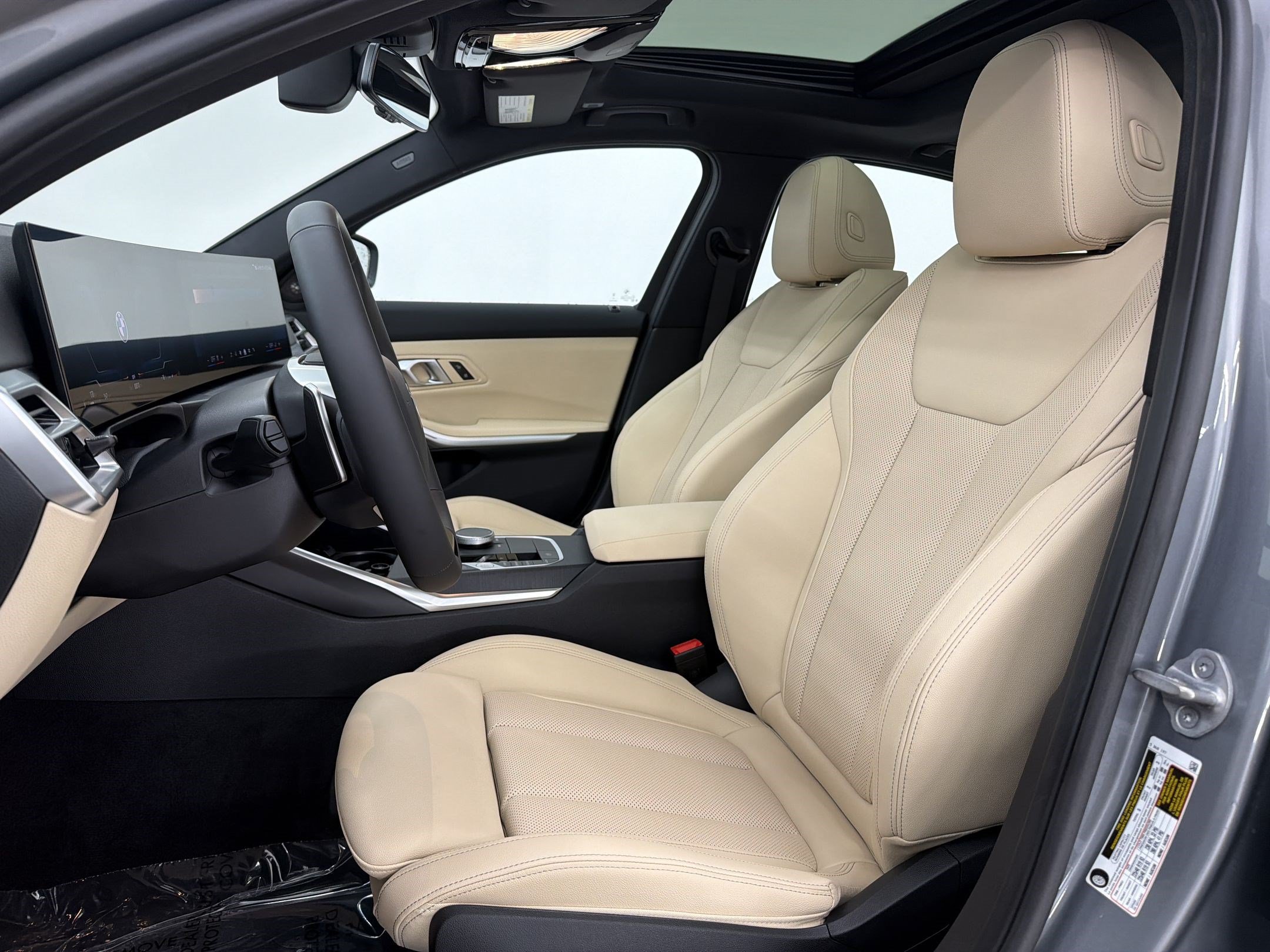 New 2026 BMW 330i Sedan w/ Premium Package RWD image 5