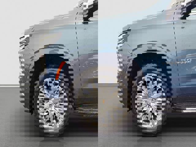 New 2026 Chevrolet Tahoe Premier w/ Sun And Tow Package image 17