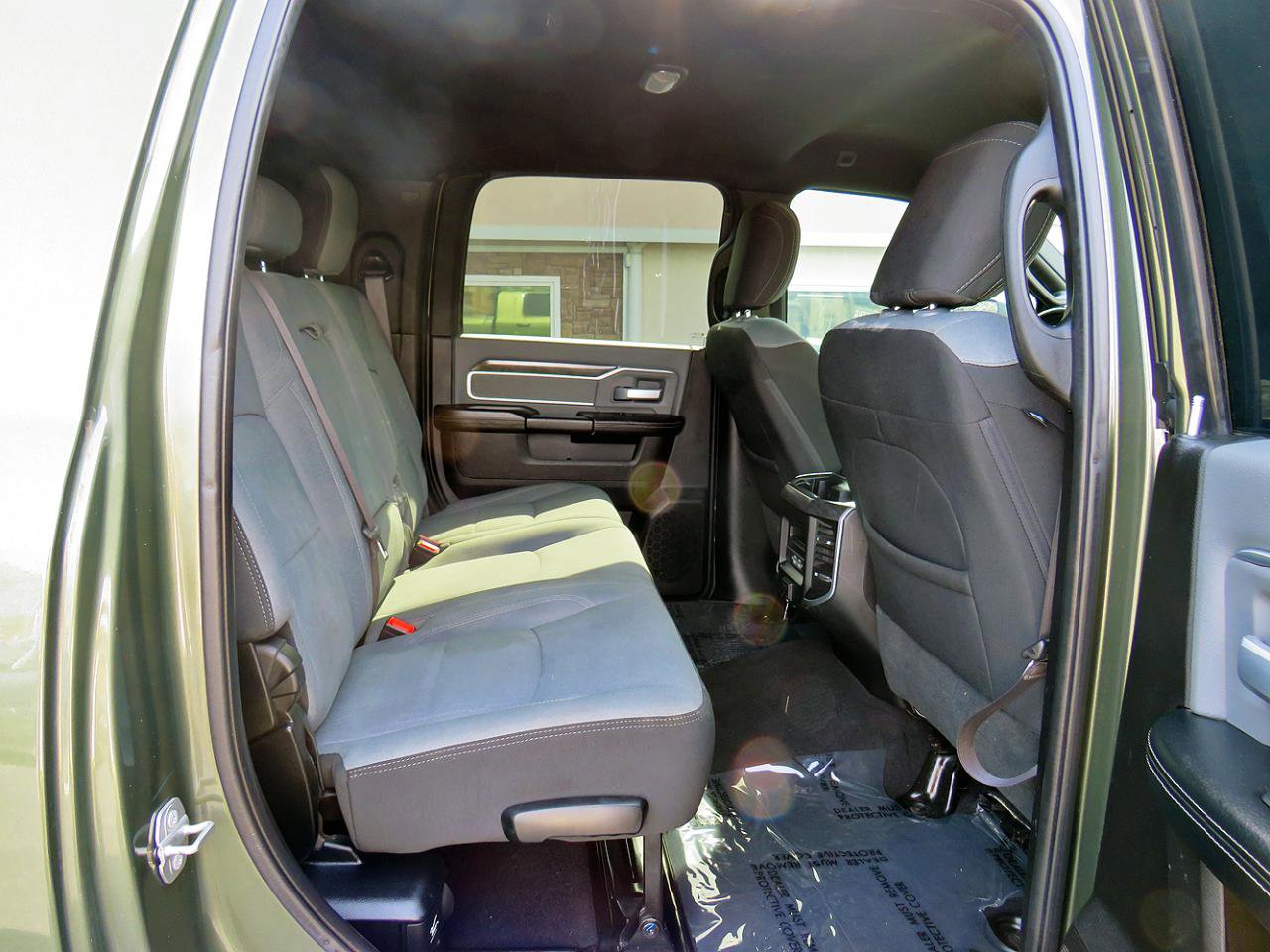 Used 2021 RAM 2500 Big Horn w/ Level 2 Equipment Group image 19