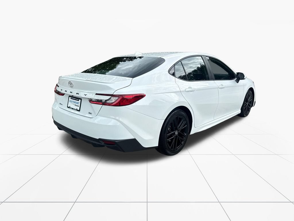 Used 2025 Toyota Camry SE w/ Convenience Package FWD image 8