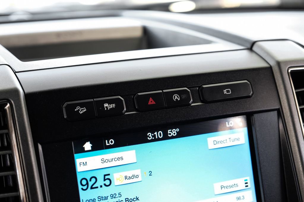 Used 2017 Ford F150 Raptor w/ Equipment Group 802A Luxury image 25